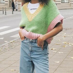 Hope Macaulay Pink and Green V-Neck Sweater